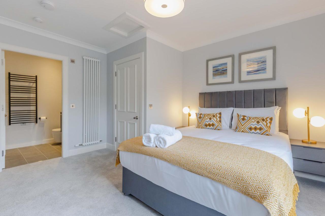 Dragon Suites - Ladon Suite - 2 Bed City Centre Luxury Apartment Edinburg Exteriör bild